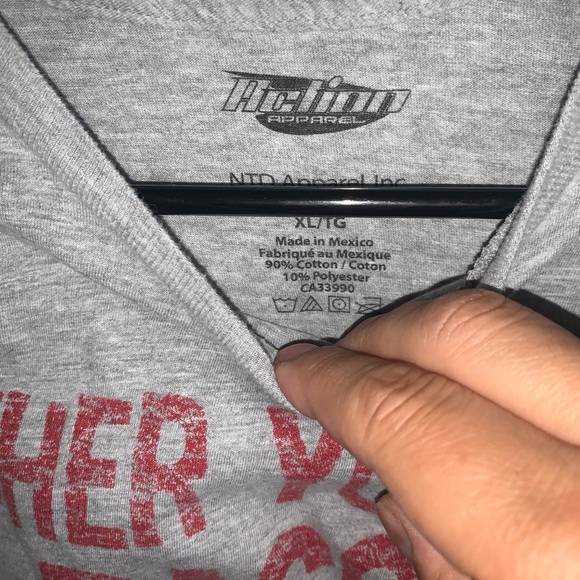 Graphic Tee Unisex - Picture 2 of 3